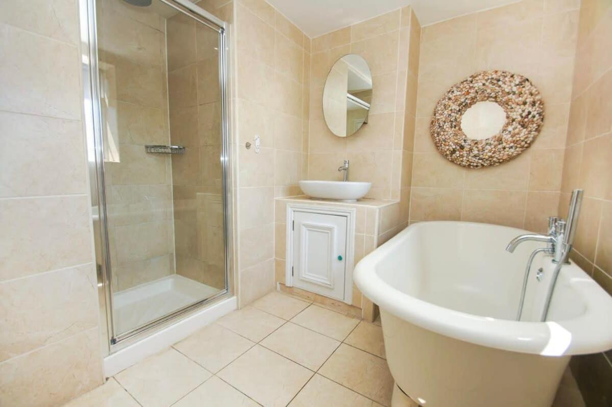 Mermaid Townhouse- By Brighton Holiday Lets ภายนอก รูปภาพ